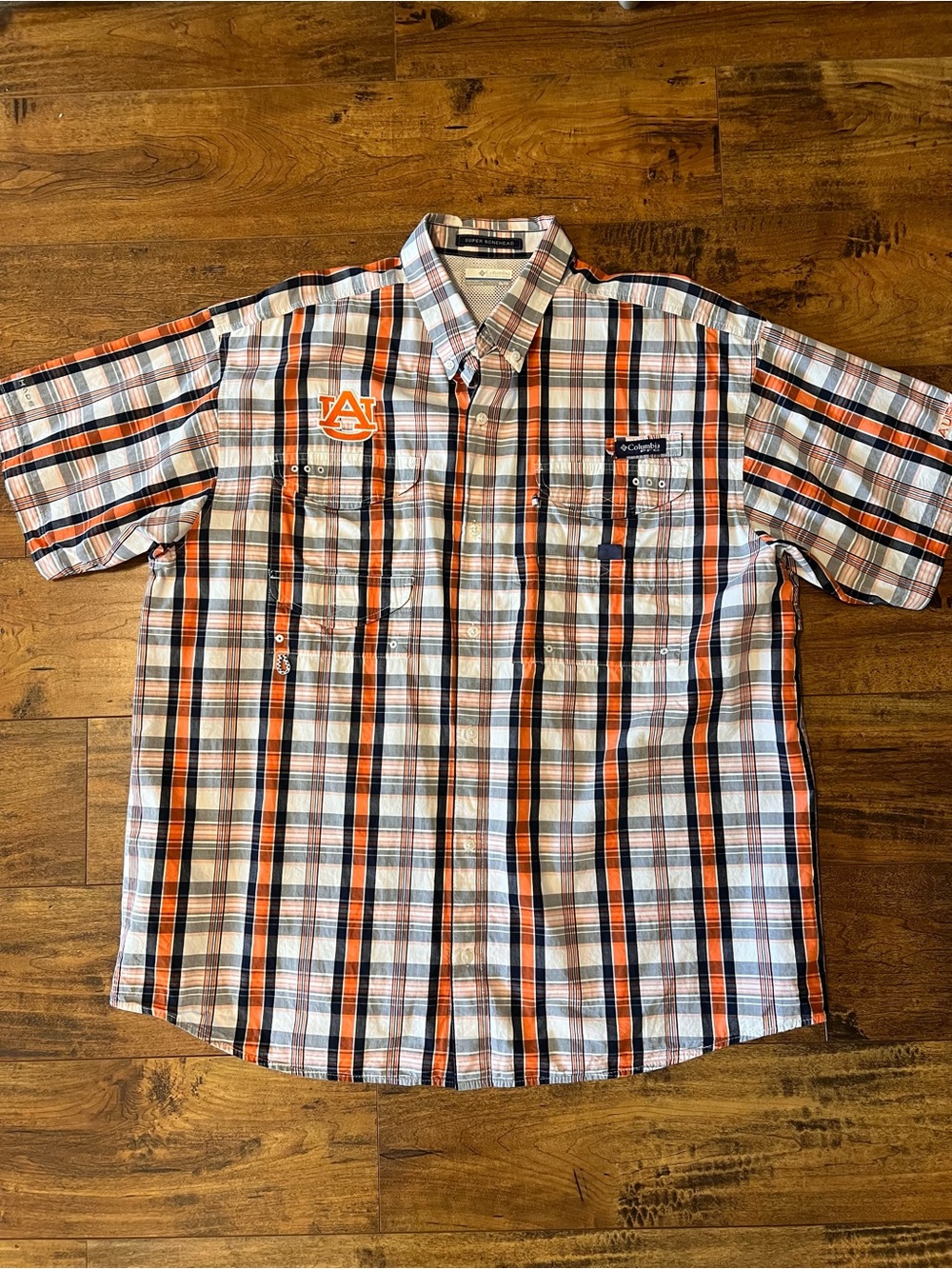 Columbia PFG Men’s Auburn Plaid Shirt Size XL EUC